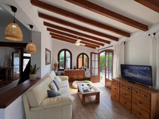 2 bed finca in Benitachell