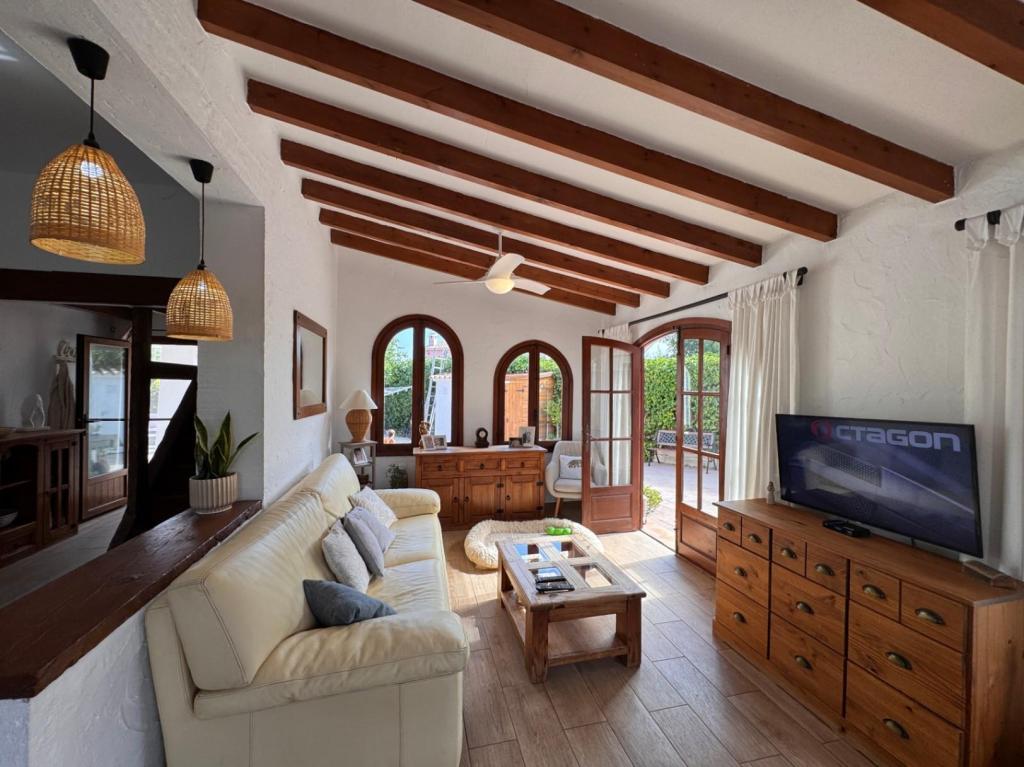 2 bed finca in Benitachell