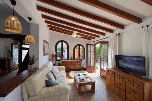 2 bed finca in Benitachell