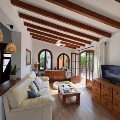 2 bed finca in Benitachell