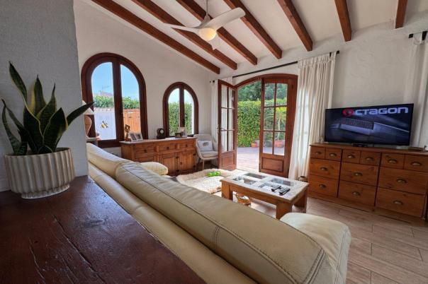 2 bed finca in Benitachell