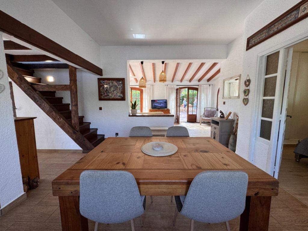 2 bed finca in Benitachell