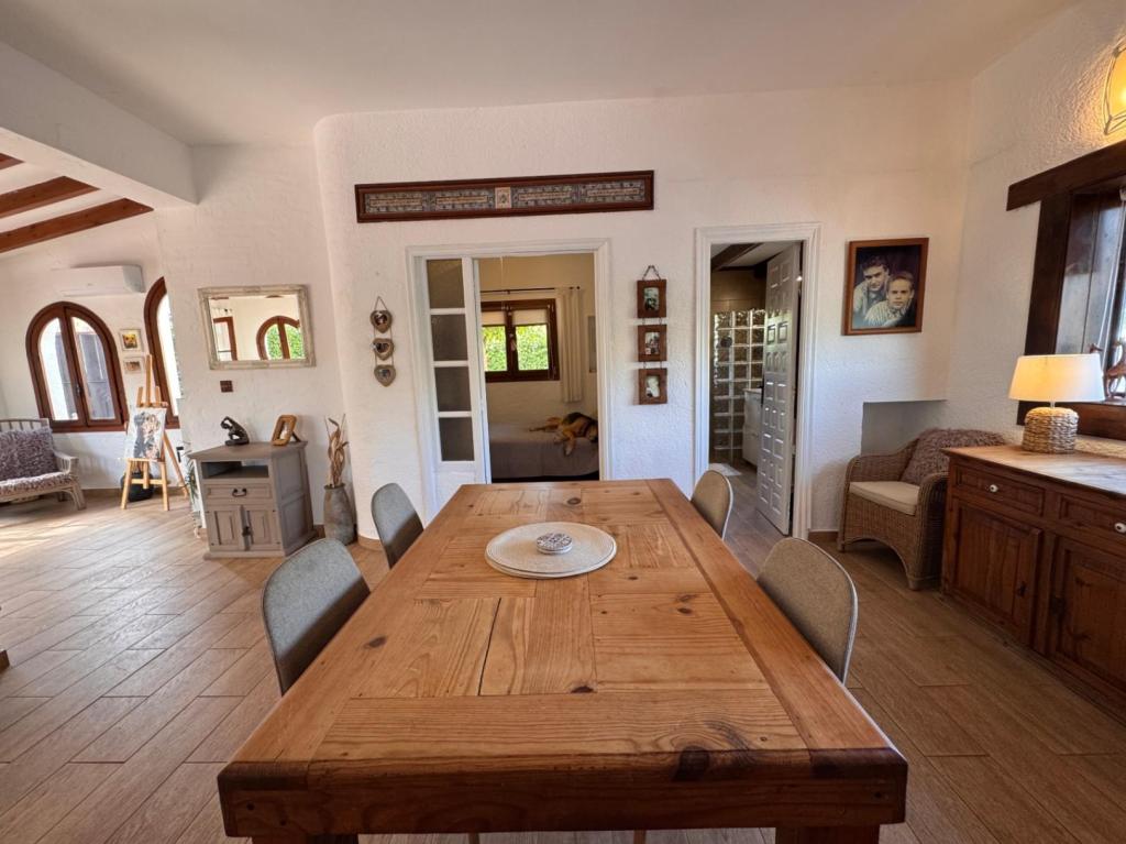2 bed finca in Benitachell