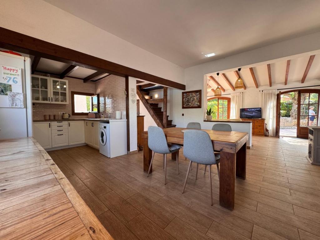 2 bed finca in Benitachell