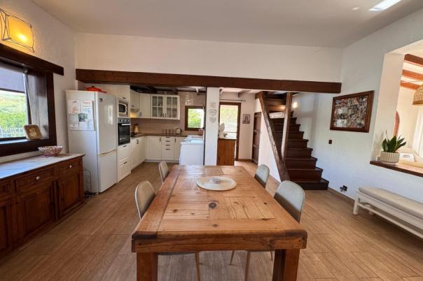 2 bed finca in Benitachell