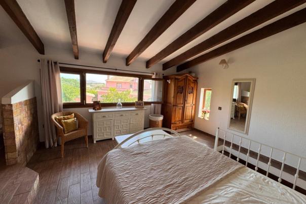 2 bed finca in Benitachell