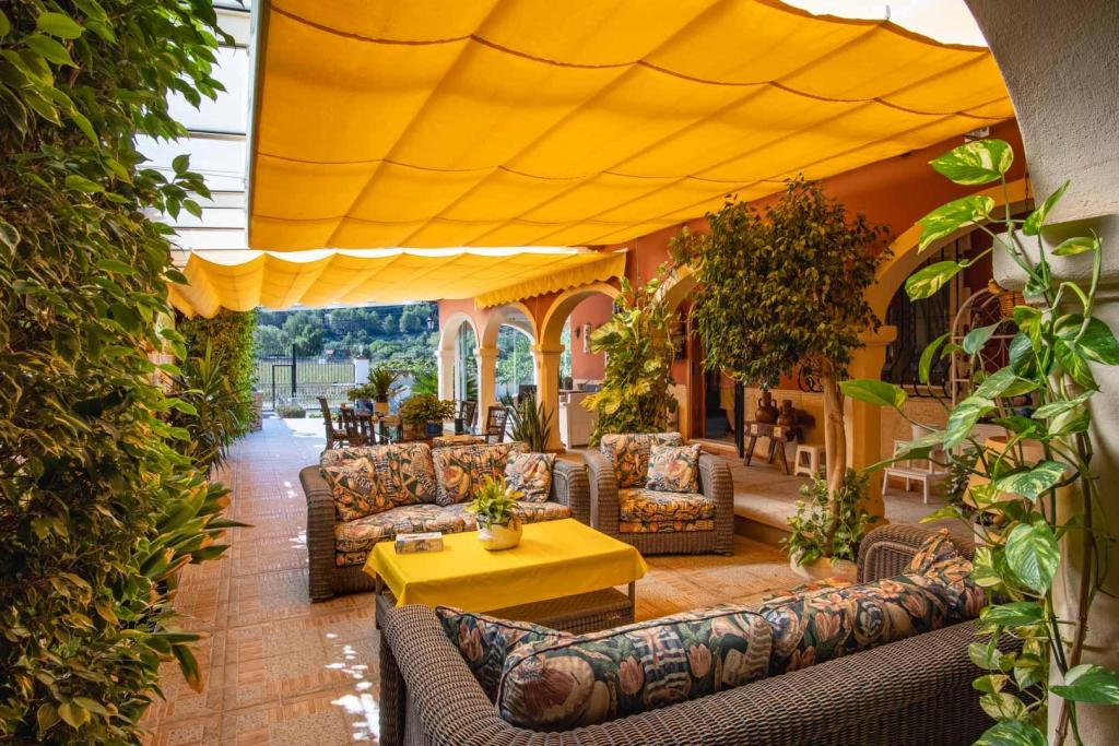 4 bed villa in Denia
