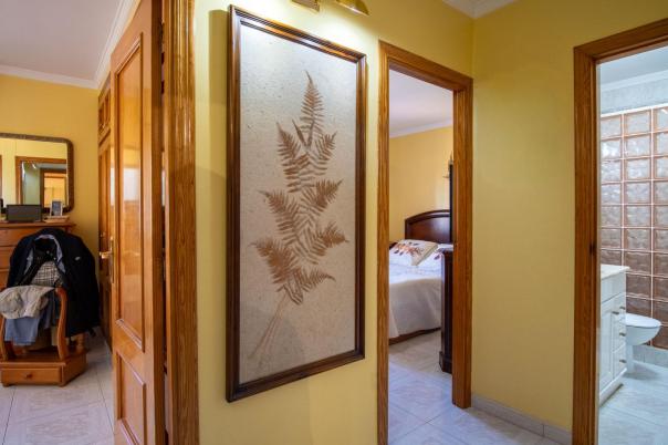 4 bed villa in Denia
