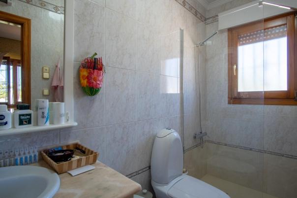 4 bed villa in Denia