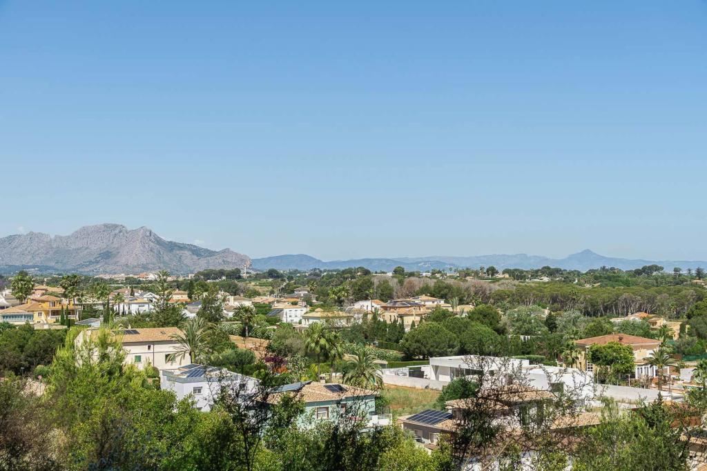 4 bed villa in Denia