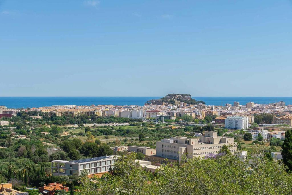4 bed villa in Denia