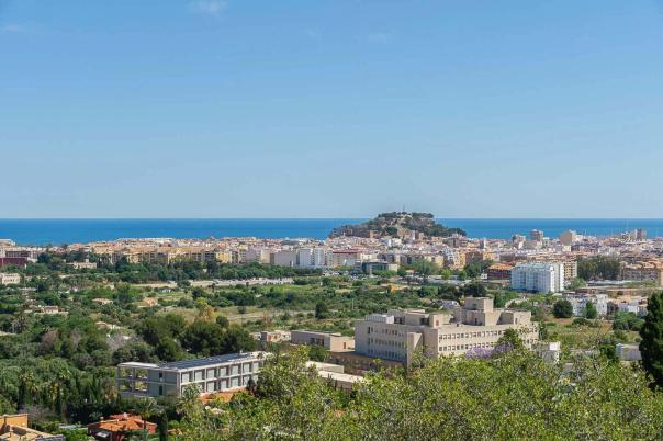 4 bed villa in Denia