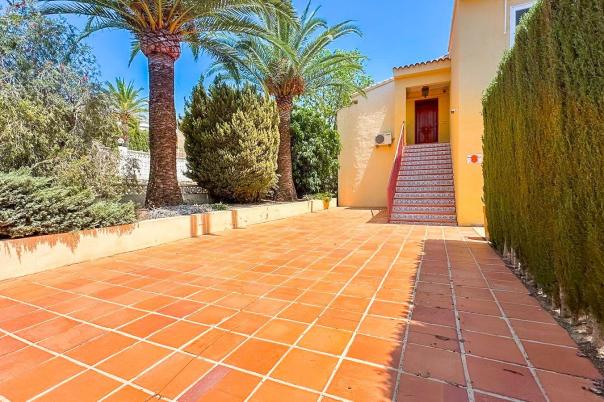 4 bed villa in Alfaz del Pi