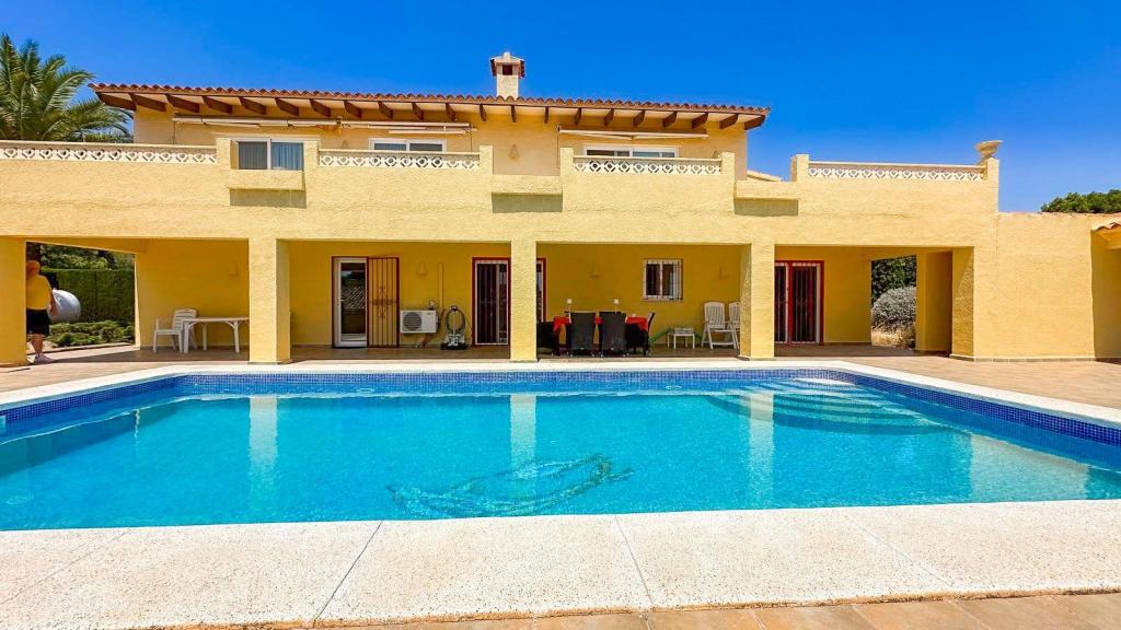4 bed villa in Alfaz del Pi