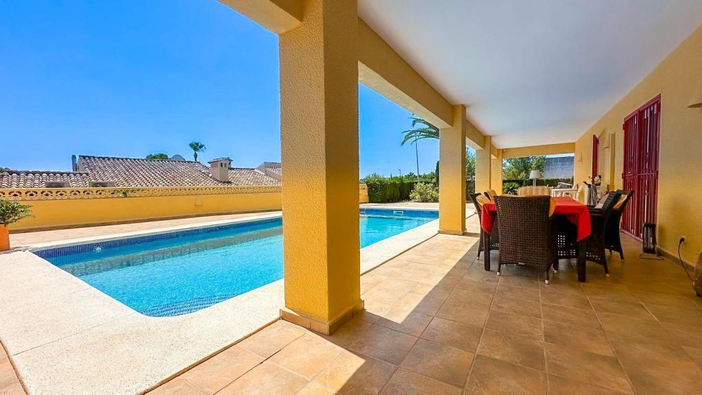 4 bed villa in Alfaz del Pi