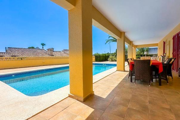 4 bed villa in Alfaz del Pi