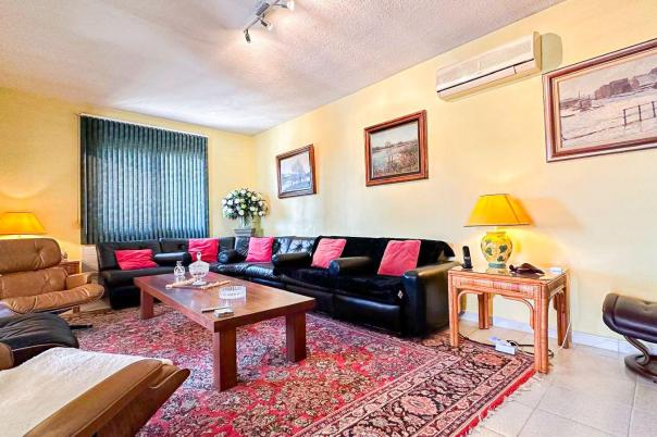 4 bed villa in Alfaz del Pi