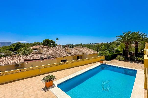 4 bed villa in Alfaz del Pi
