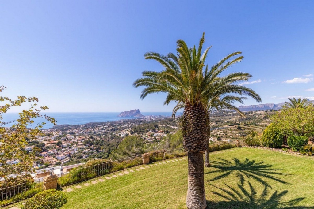 5 bed casa / chalet in Benissa