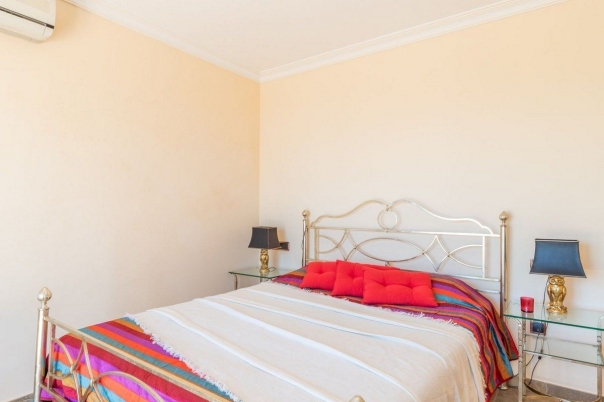 5 bed casa / chalet in Benissa