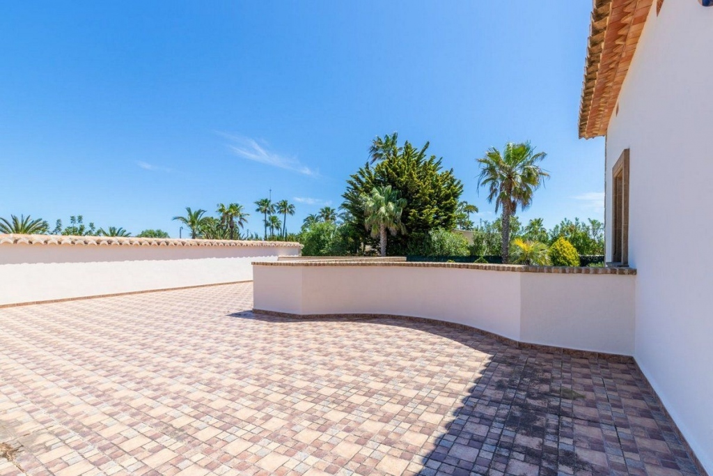 5 bed casa / chalet in Benissa