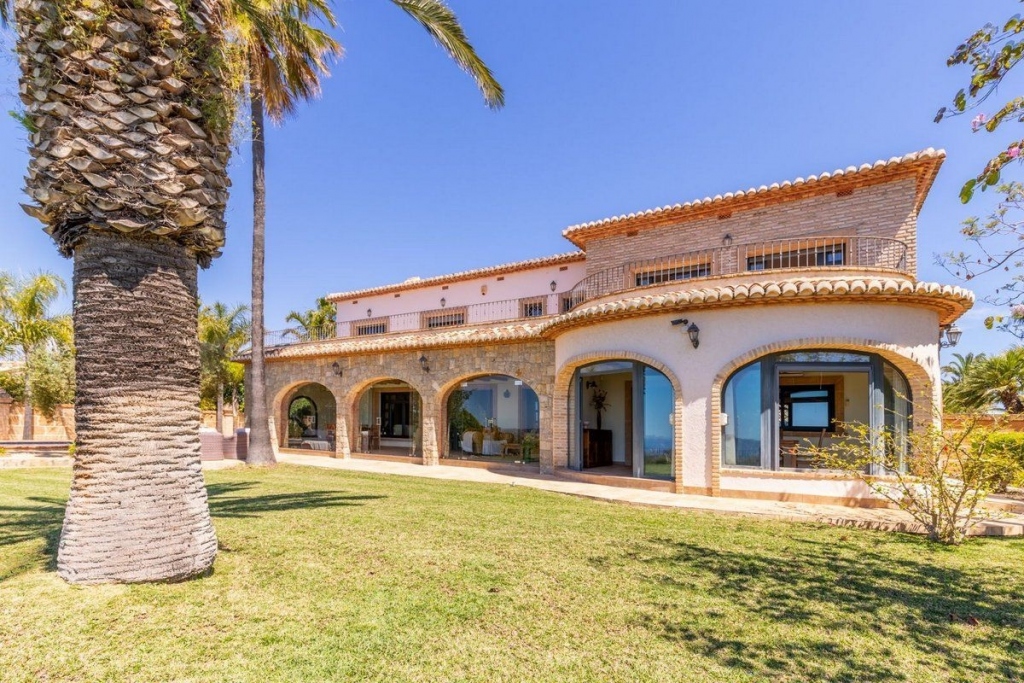 5 bed casa / chalet in Benissa