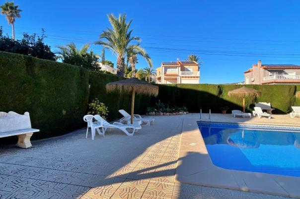 2 bed bungalow in Calpe