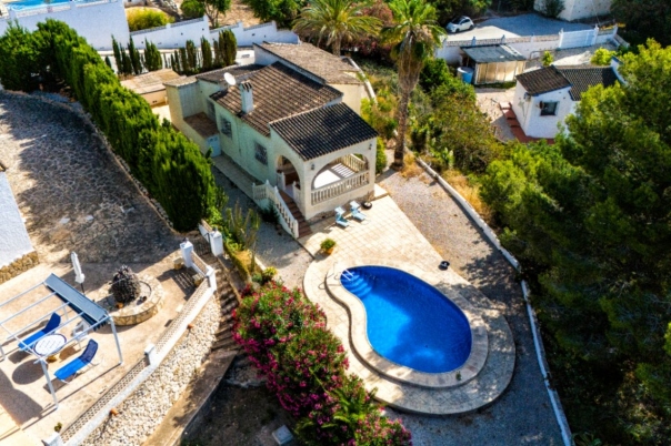 2 bed villa in Calpe