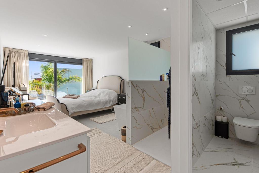 5 bed villa in Moraira