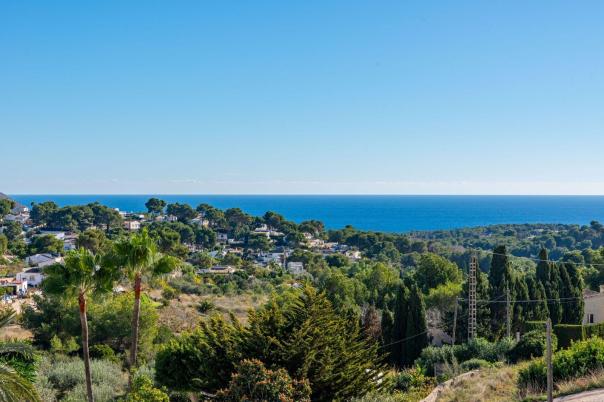 5 bed villa in Moraira