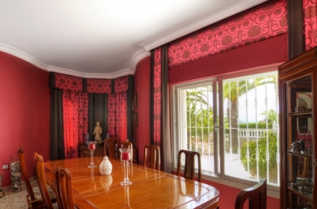 Lotus Interiors - Curtains, Blinds & Interior Design - The Art of Styling Windows
