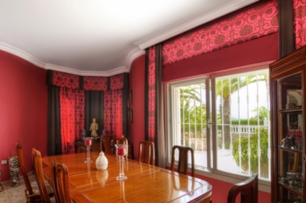 Lotus Interiors - Curtains, Blinds & Interior Design - The Art of Styling Windows