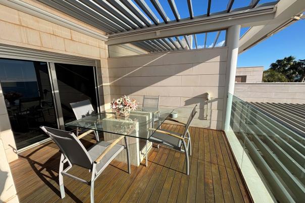 1 bed duplex apartment in Campello (el)