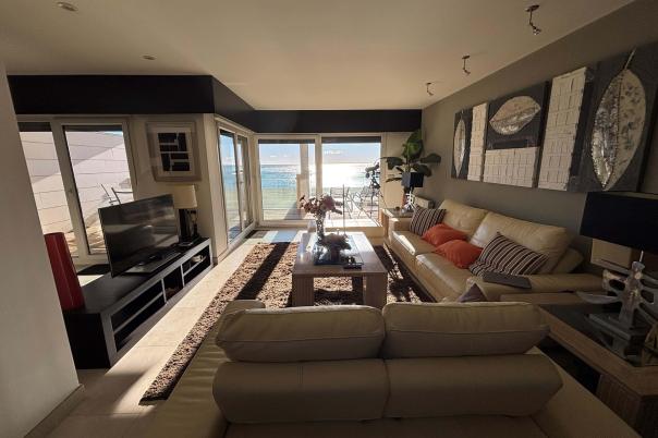 1 bed duplex apartment in Campello (el)