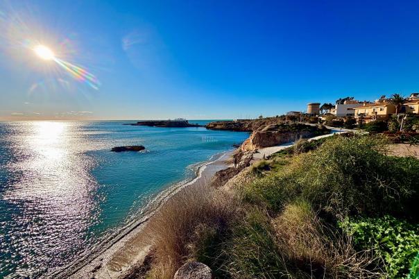 1 bed duplex apartment in Campello (el)