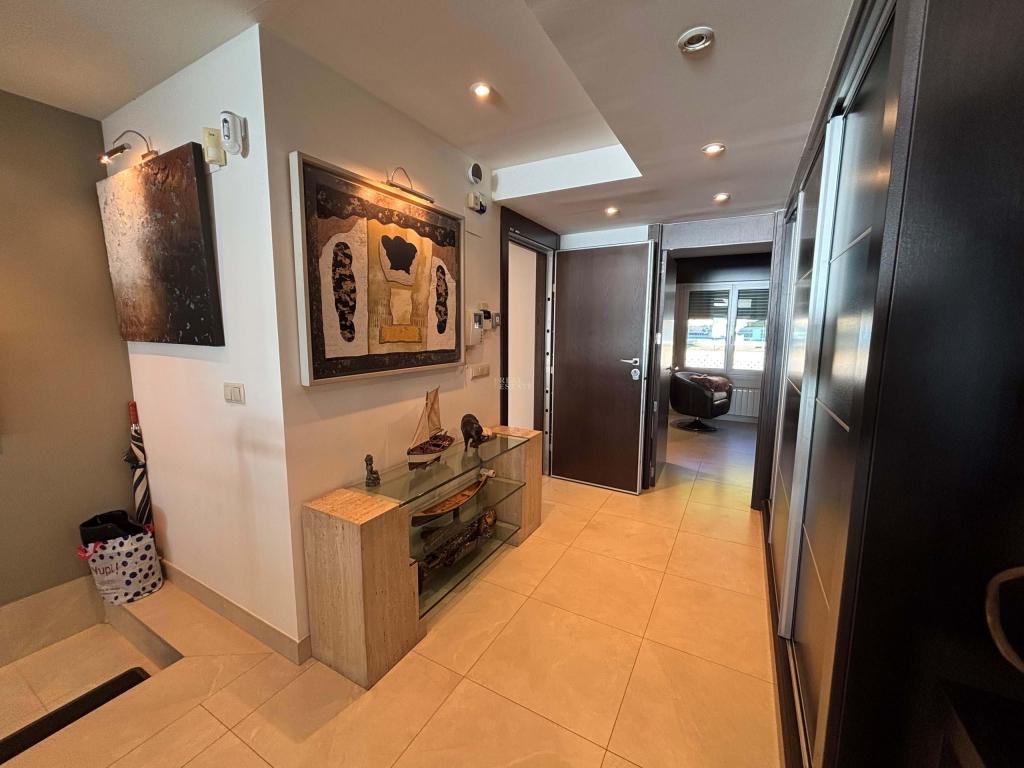 1 bed duplex apartment in Campello (el)