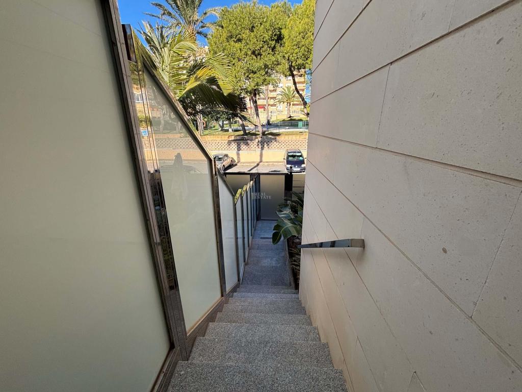 1 bed duplex apartment in Campello (el)