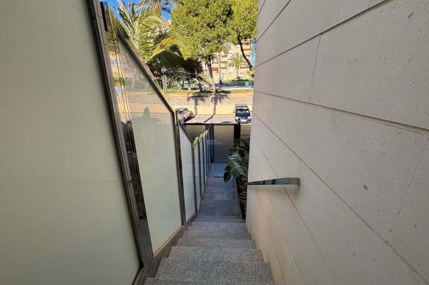 1 bed duplex apartment in Campello (el)