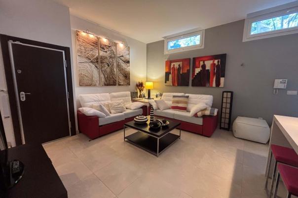 1 bed duplex apartment in Campello (el)