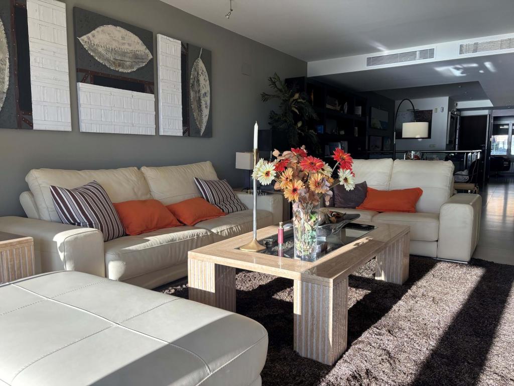 1 bed duplex apartment in Campello (el)