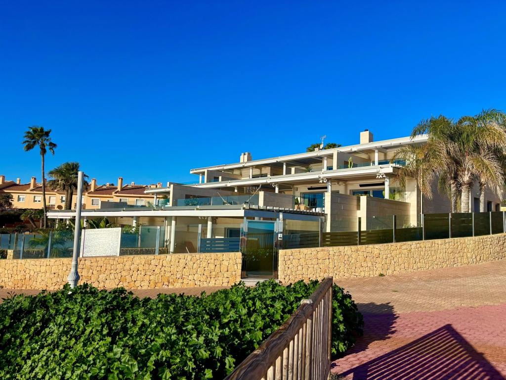 1 bed duplex apartment in Campello (el)