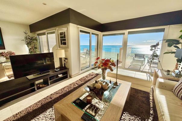 1 bed duplex apartment in Campello (el)