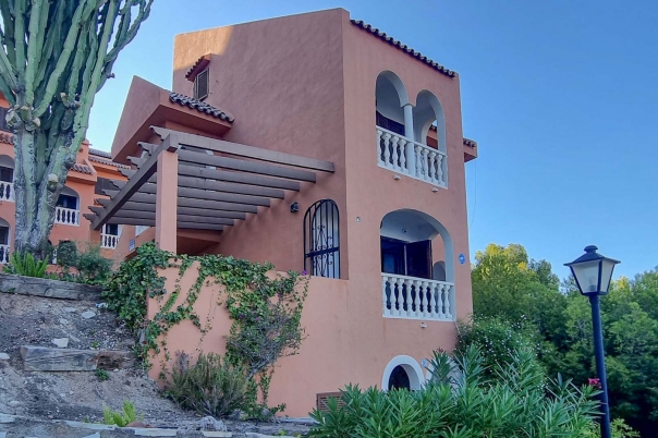 3 bed town_house in Calpe