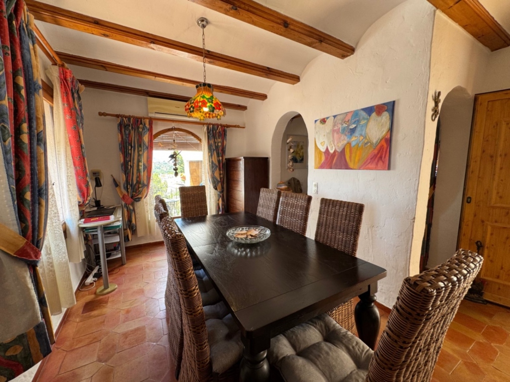 4 bed bungalow in Benitachell