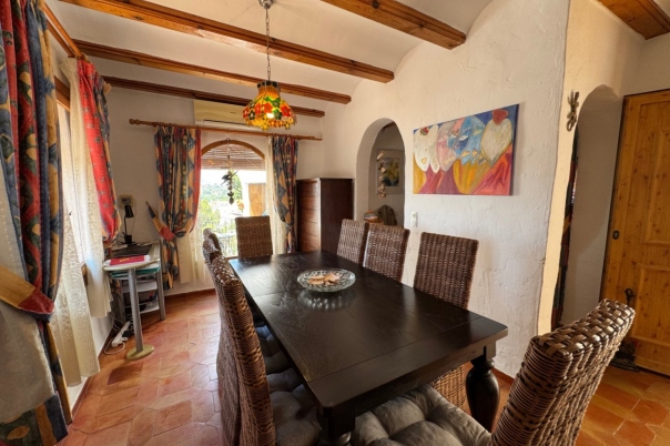 4 bed bungalow in Benitachell