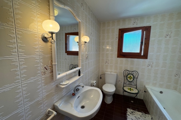 4 bed bungalow in Benitachell