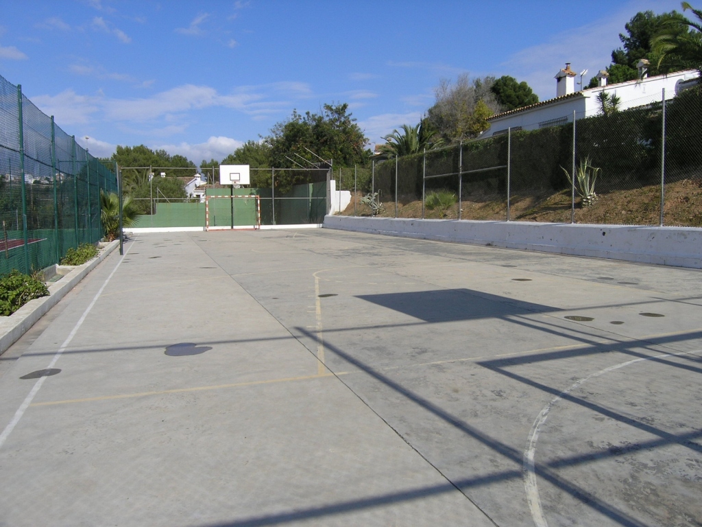 4 bed bungalow in Benitachell