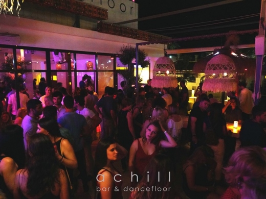 Javea Nightlife at Achill Bar & Dancefloor