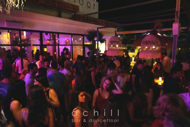 Javea Nightlife at Achill Bar & Dancefloor