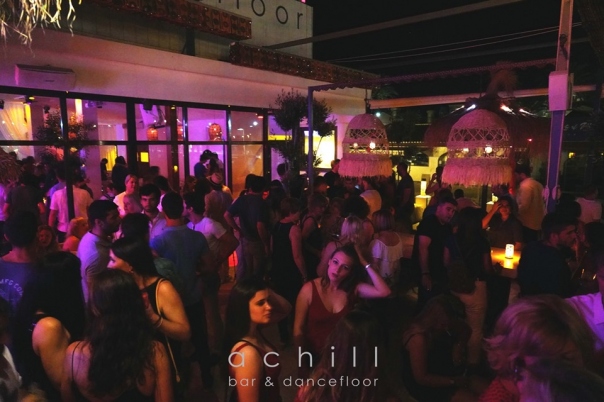 Javea Nightlife at Achill Bar & Dancefloor